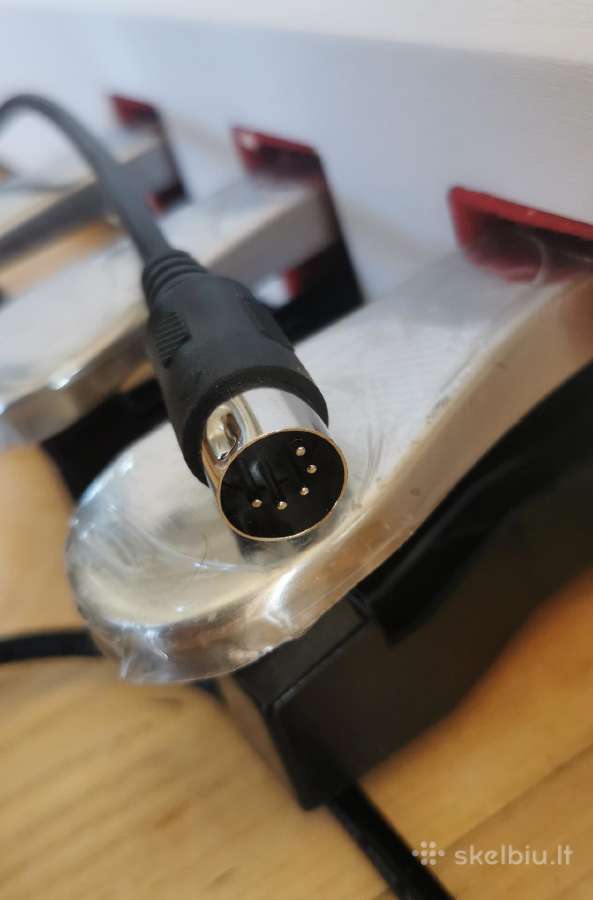 Kojos rėmas elektriniam pianinui baltos stalvos. - nuotraukos Nr. 5