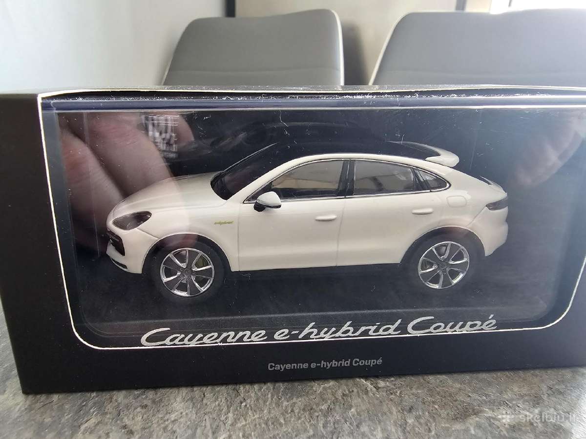 Porsche Cayenne coupe - nuotraukos Nr. 3