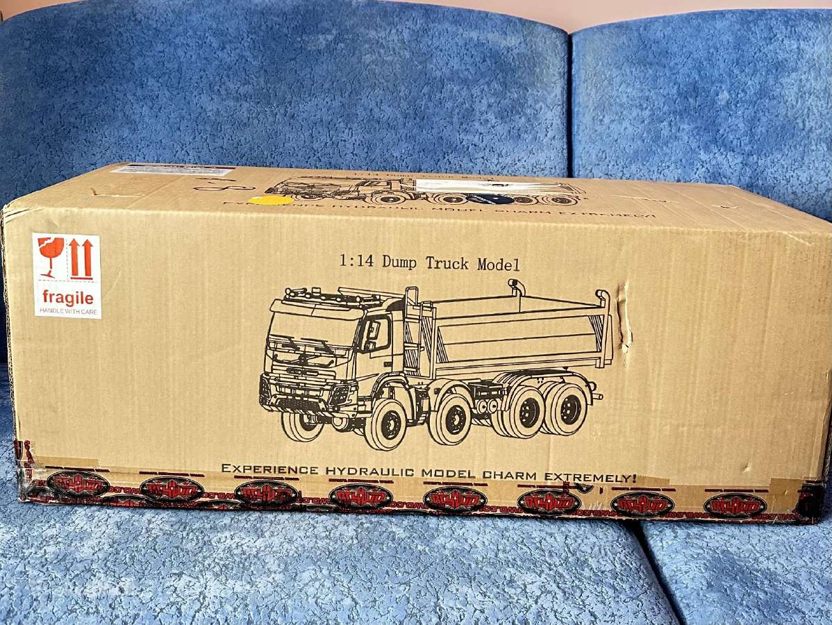 RC Armageddon Hydraulic Dump Truck ( Fmx )