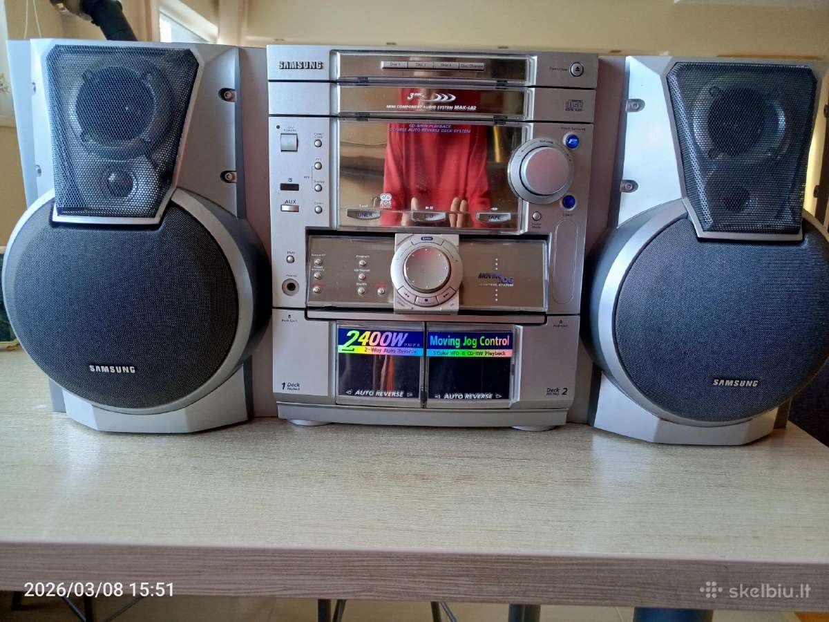 Muzikos centras Samsung Max-l82 be pulto.