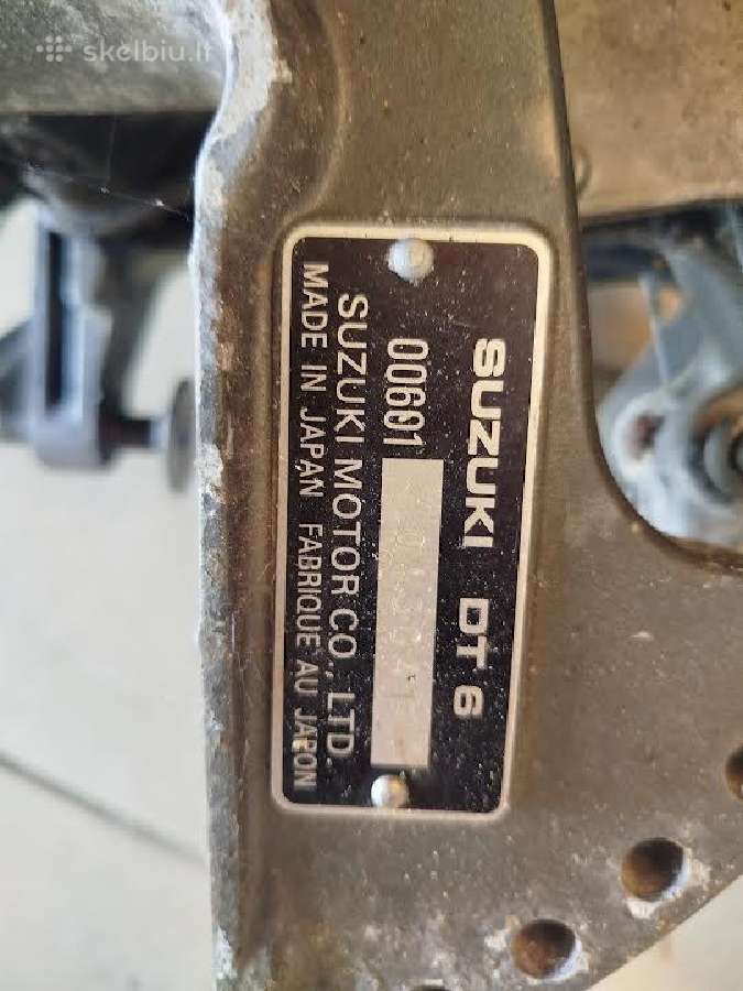 Pakabinamas variklis suzuki DT 5 dalimis - nuotraukos Nr. 2