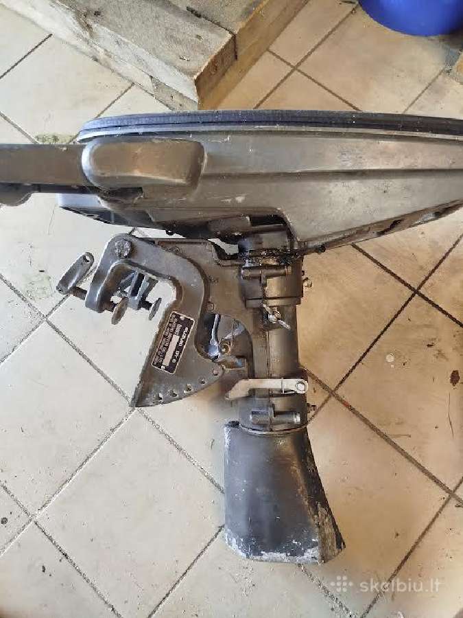 Pakabinamas variklis suzuki DT 5 dalimis - nuotraukos Nr. 4