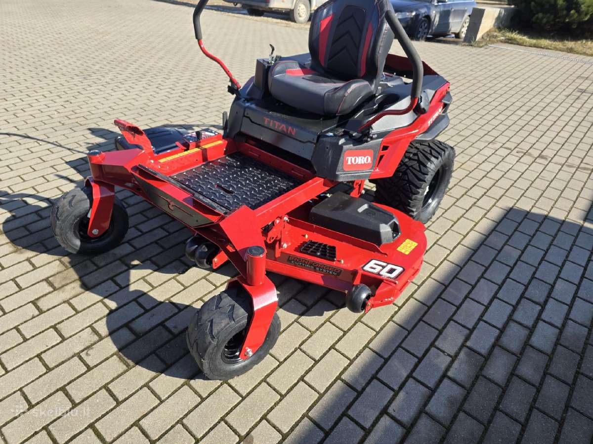 Nulinio apsisukimo Toro Titan