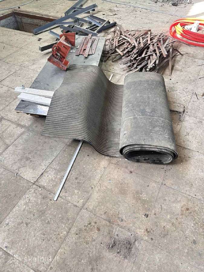 Guminis takas