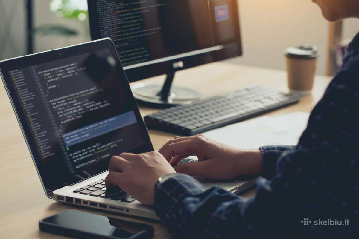 Internetinių svetainių, e-shop kūrimas nuo 150eur