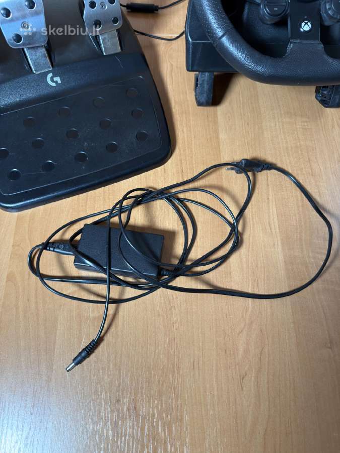 Logitech G923 Trueforce Xbox/pc lenktynių vairas - nuotraukos Nr. 2