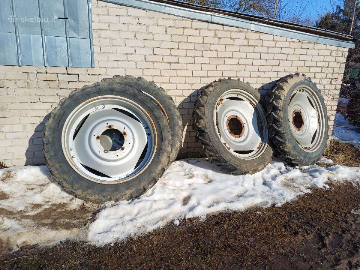 Parduodami JCB Fastrac siauri ratai