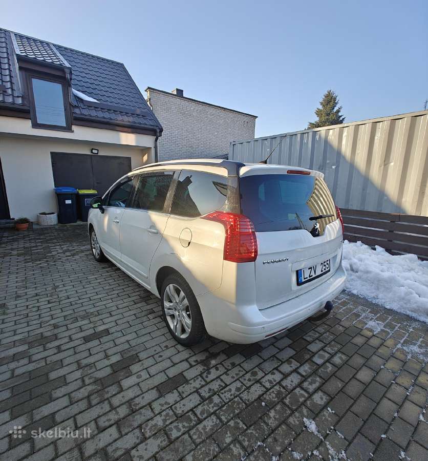 Geras, patvarus 7 vietų Peugeot 5008 - nuotraukos Nr. 3
