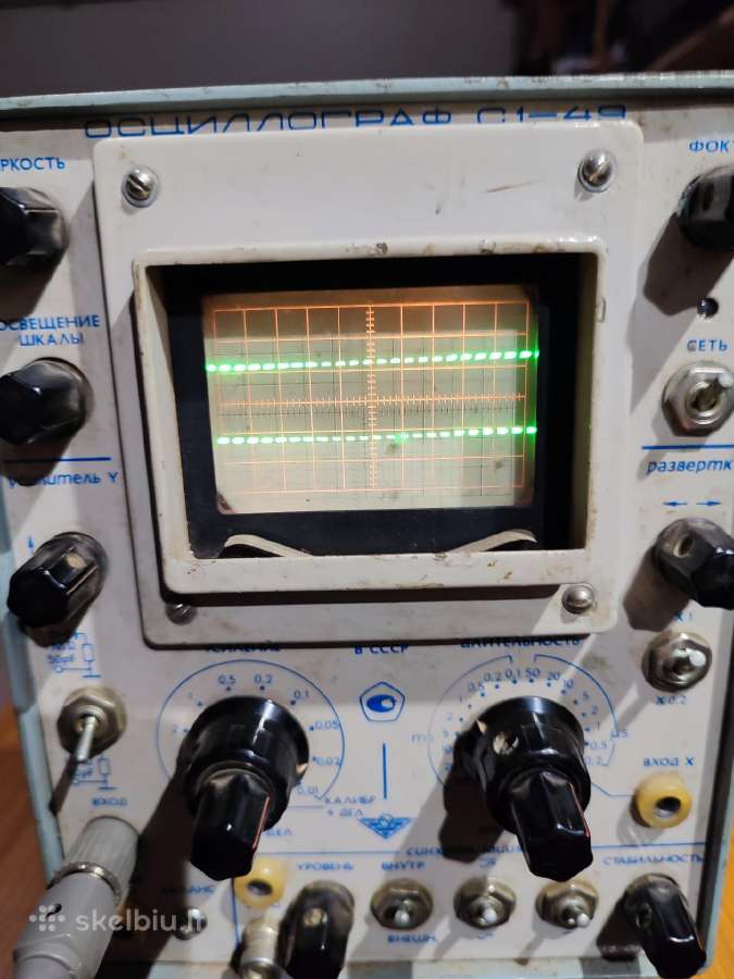 Oscilografas C1-49 ir pultas