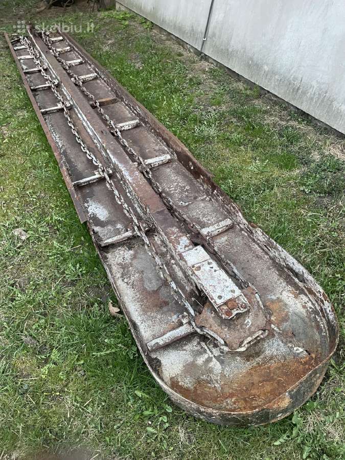 Meslo transporteris. Kombaino padanga