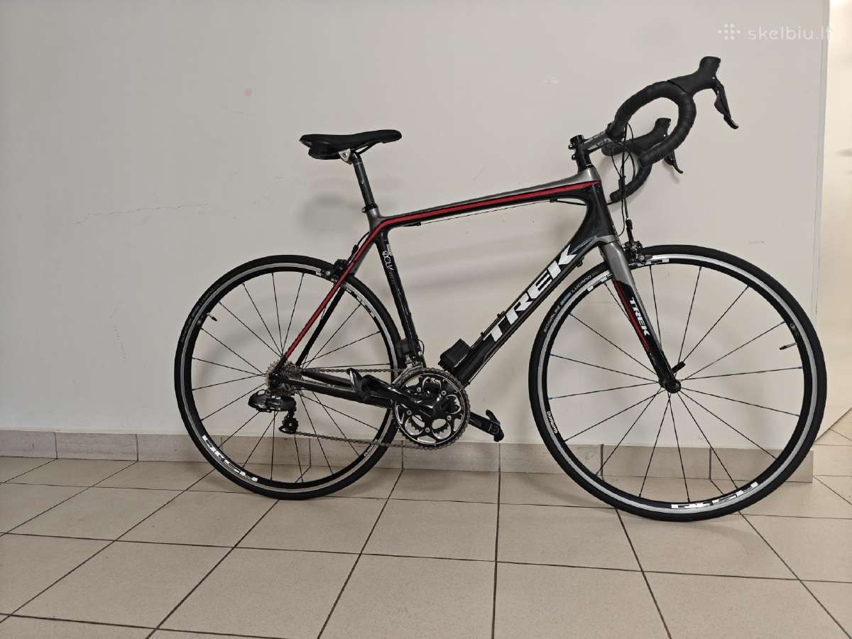 Trek Madone 4,9 karbonas