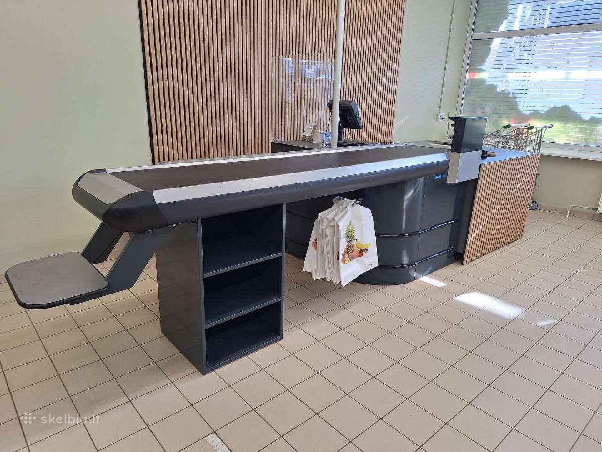 Kasos stalas su konvejeriu