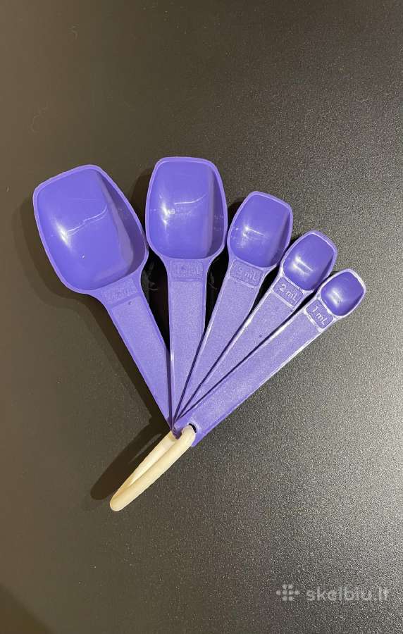Matavimo šaukšteliai: 1, 2, 5, 15, 25 ml.