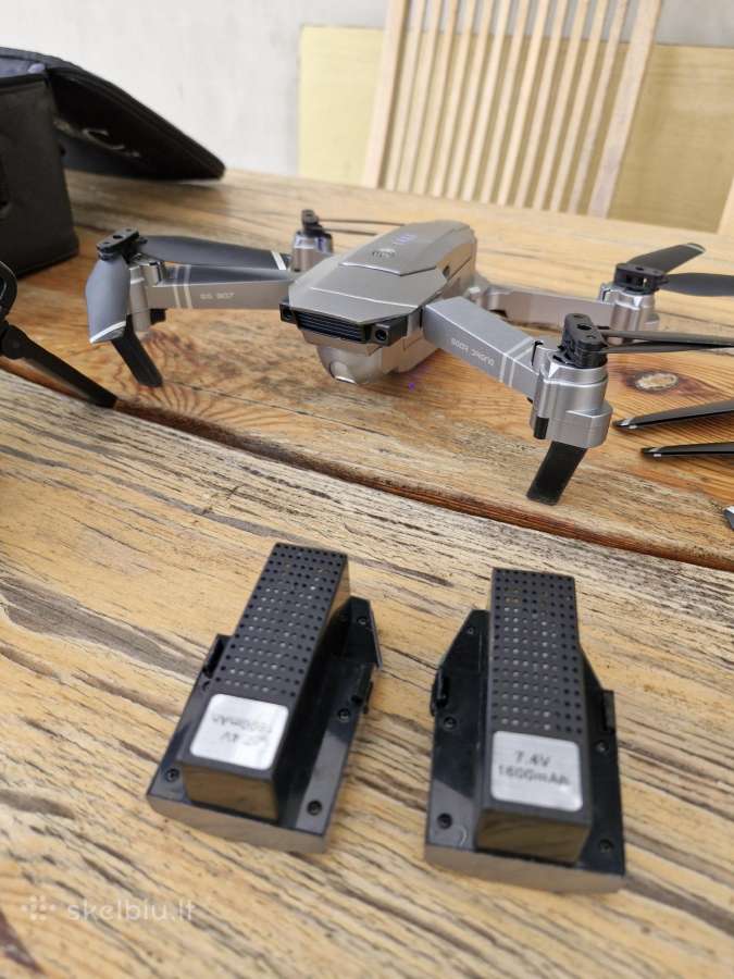 Parduodamas Sg907 dronas