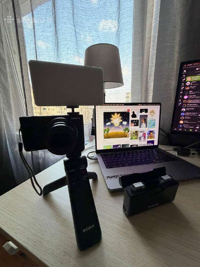 Sony Zv1m2 (Mark II)