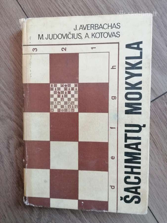 Daug įvairių knygų, šachmatai,finansai ir kita