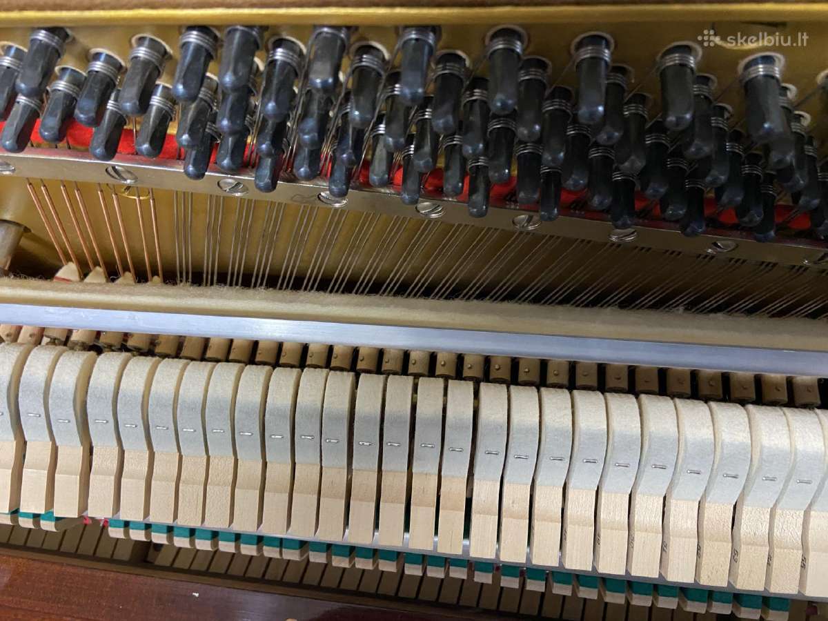 Pianinas Yamaha M1 -108 (made in Japan) - nuotraukos Nr. 7