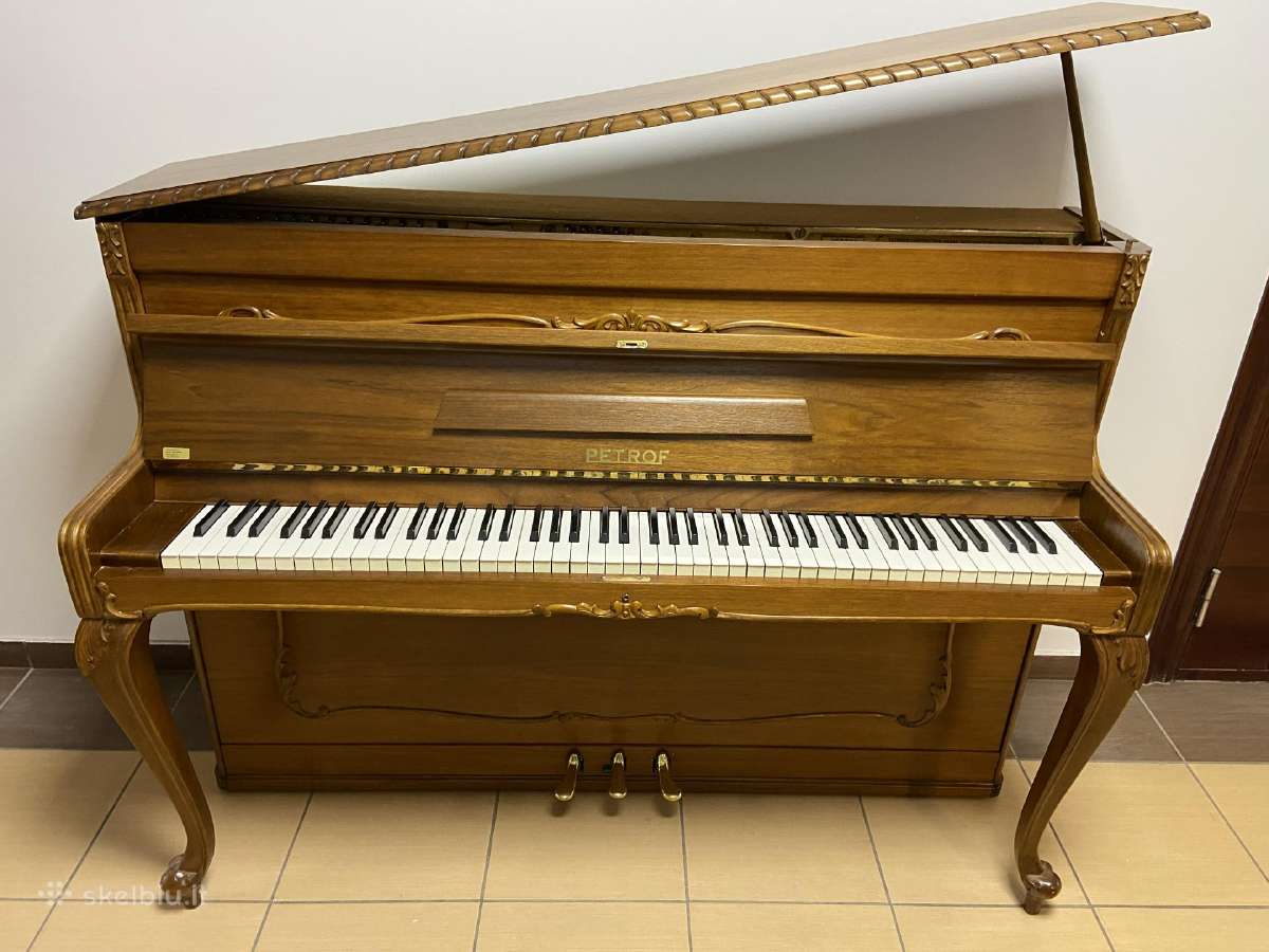 Pianinas Petrof Rokoko mod. 106 Čekija 82 m.