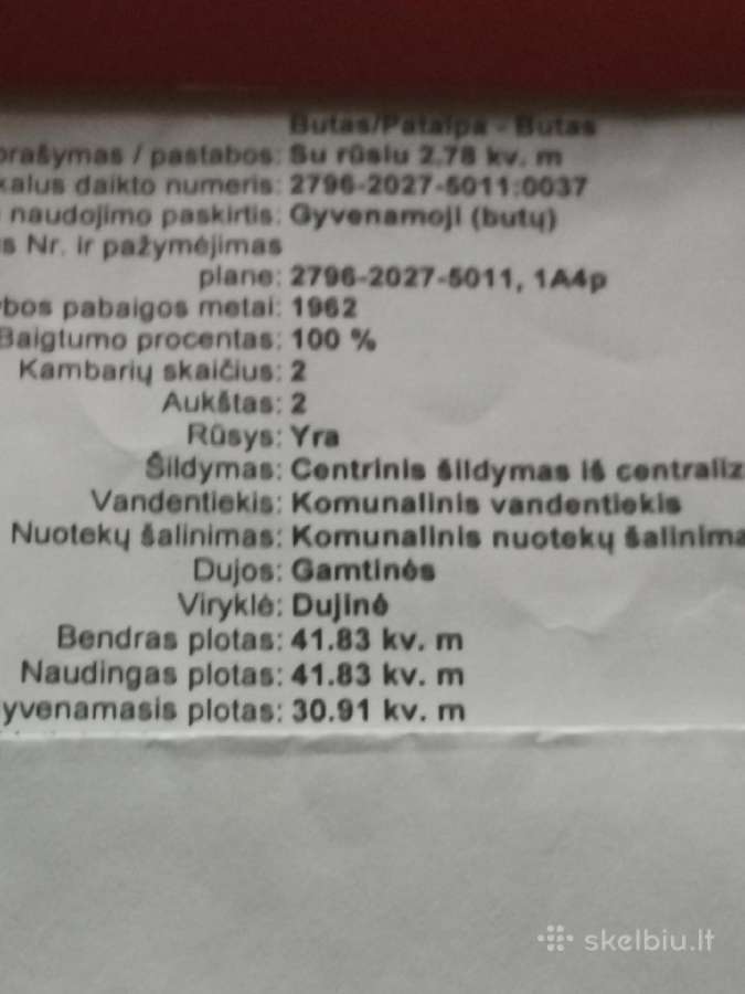 Parduodu 2 kambarių butą