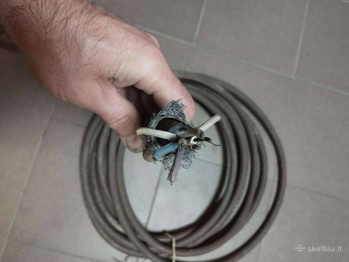 Kabelis 7x1. 5 su pintu metaliniu šarvu