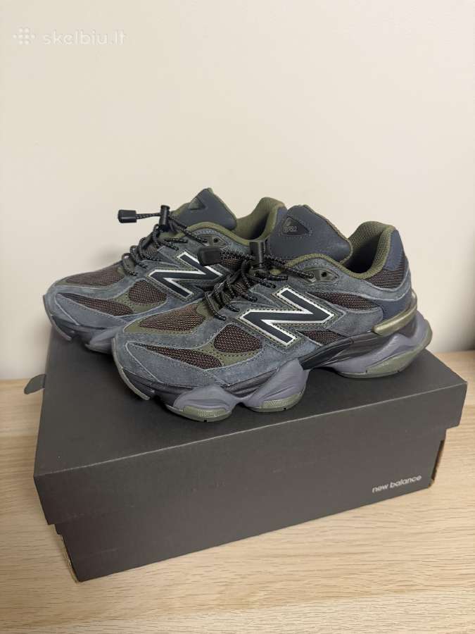 New Balance 9060