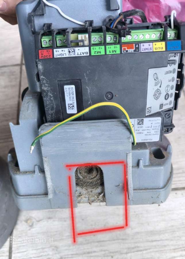 Polargos vartu automatika su defektu