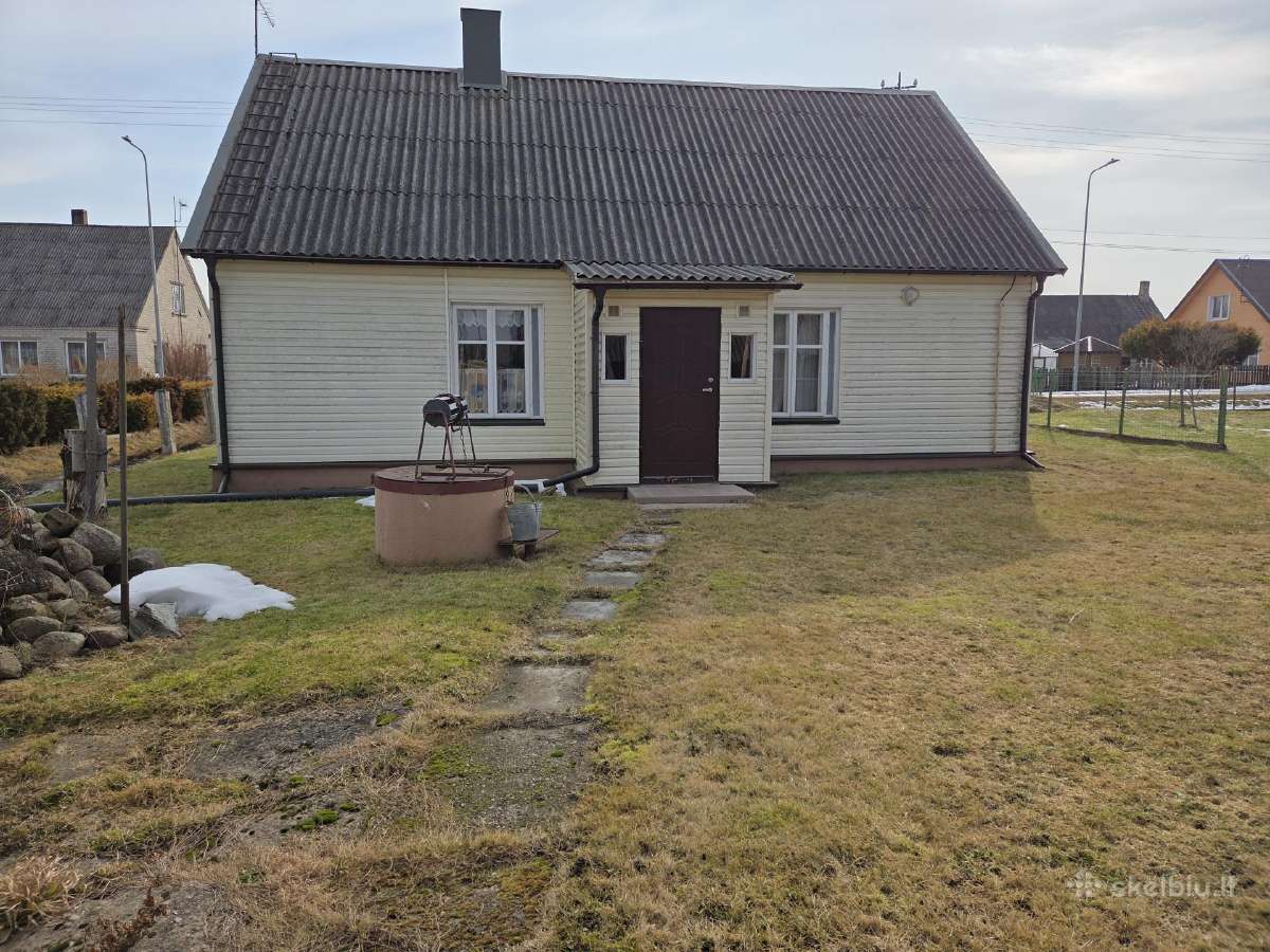 Namas su sklypu