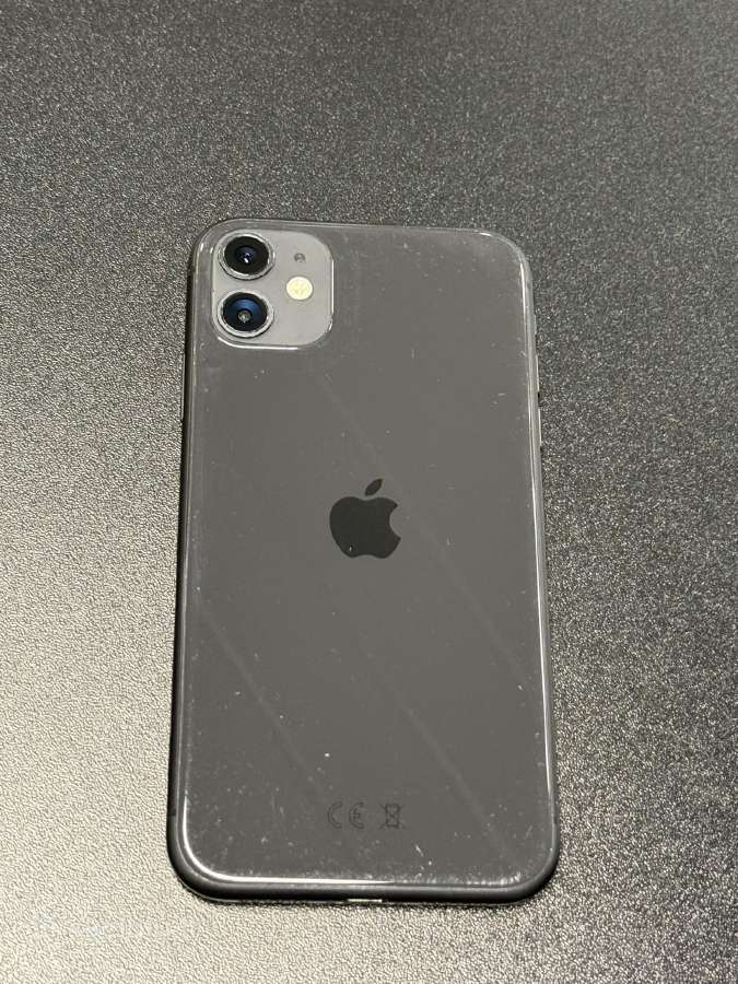 iPhone 11 4/64gb