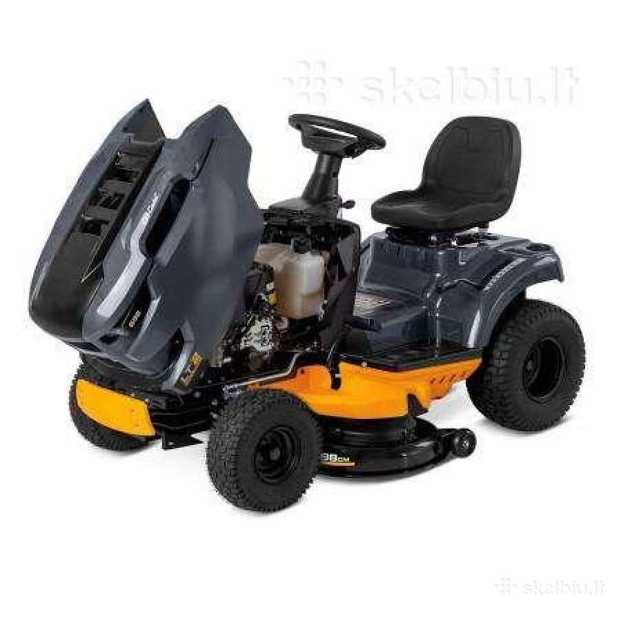 Vejos traktorius Cub Cadet Lt2 S98