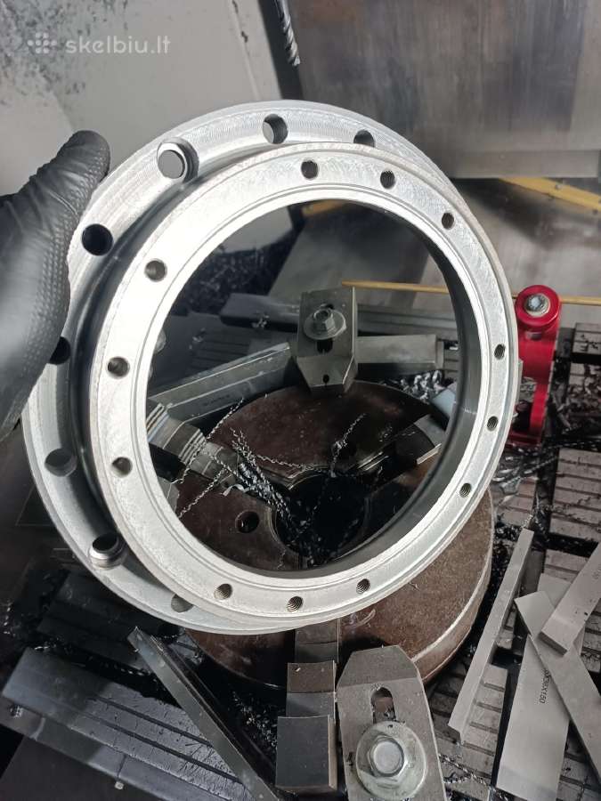 CNC Tekinimas, CNC frezavimas