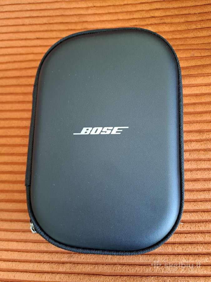 Naujos auksciausios klases belaides ausines Bose - nuotraukos Nr. 5