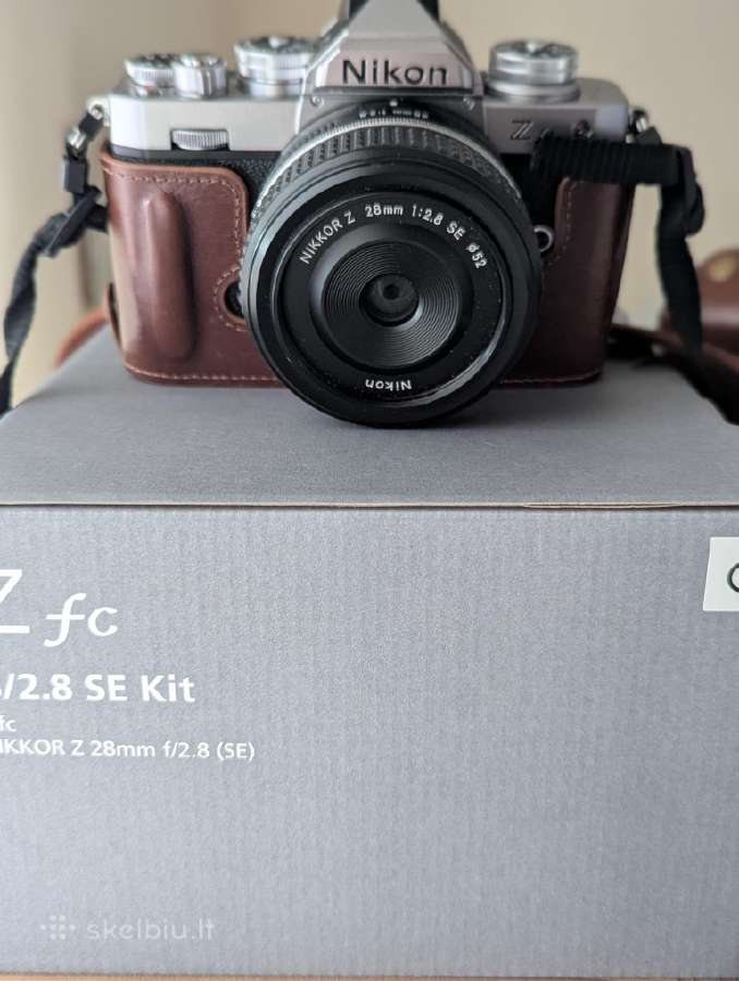 Nikon Z fc fotoaparatas su Nikkor Z 28mm f/2.8 Se - nuotraukos Nr. 3