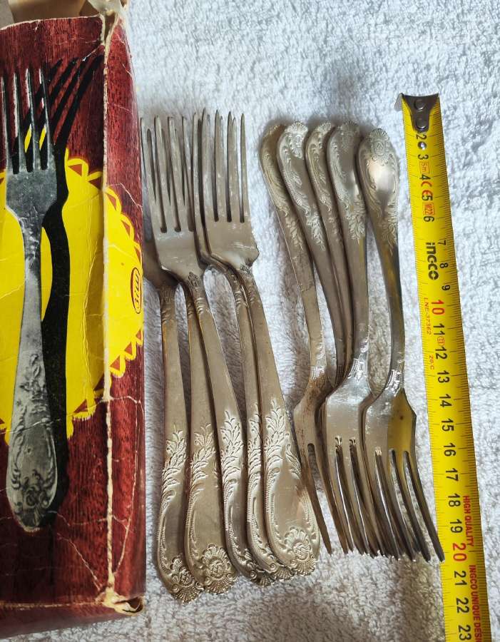 Melchioriniai vintažiniai stalo įrankiai - nuotraukos Nr. 16