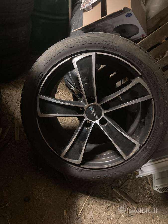 R17 Ratlankiai Su Padangomis