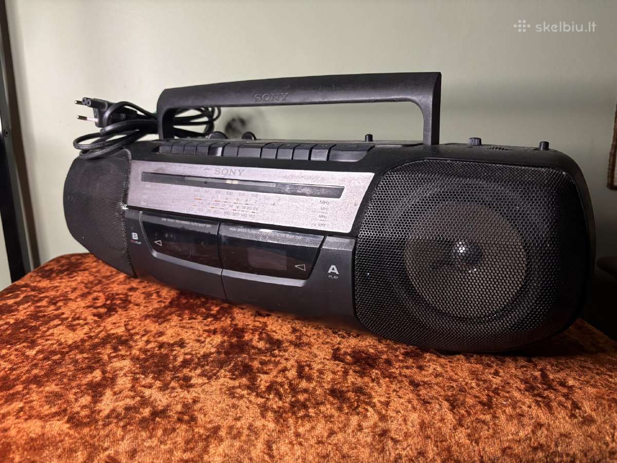 Sony magnetola.
