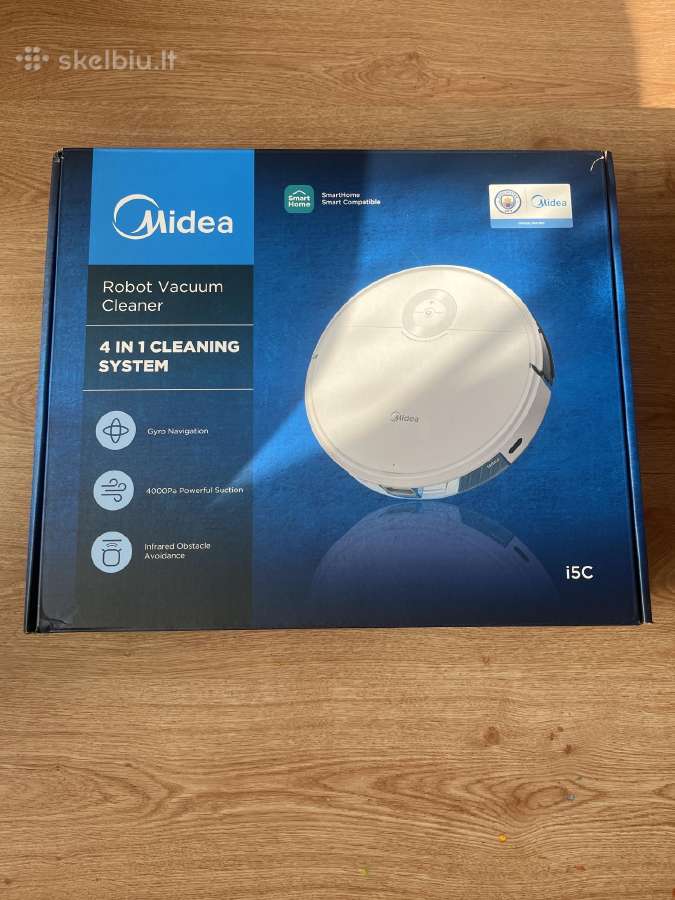 Parduodamas robotas siurblys Midea i5c.