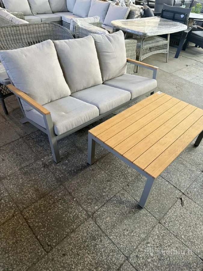 Lauko sofa 1700 ilgio