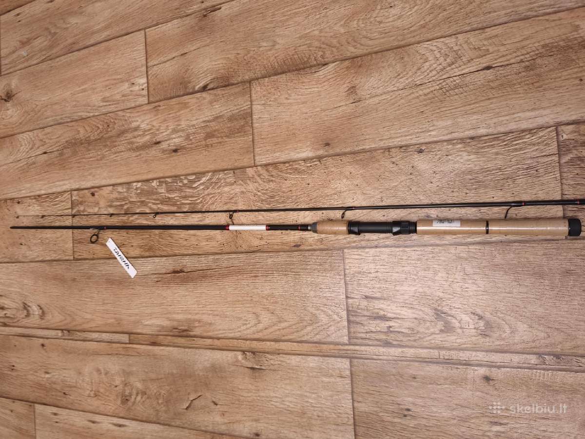 Parduodu nauja Daiwa megaforce spininga