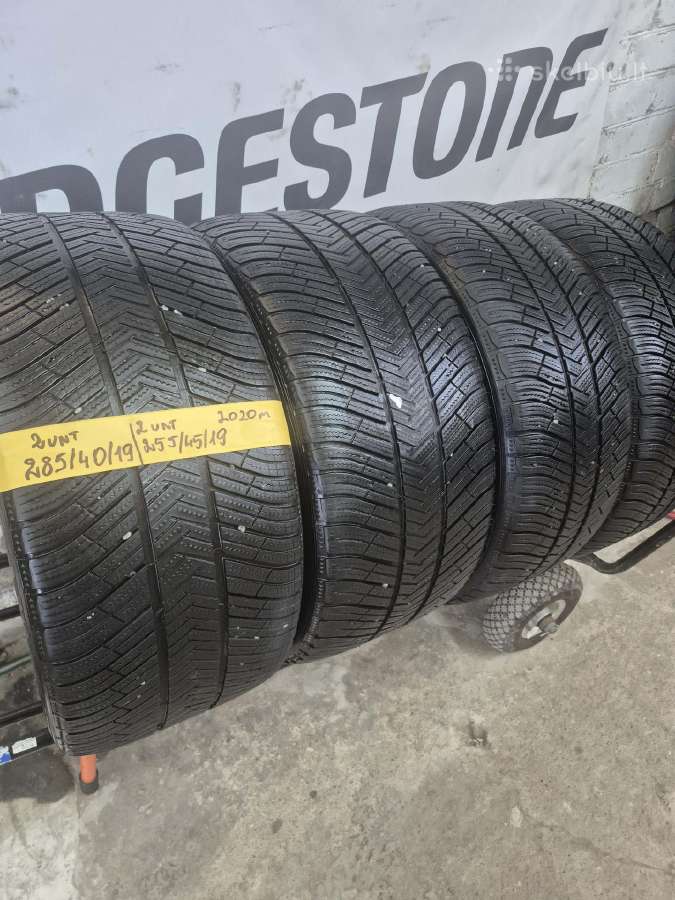 Michelin 285/40/19 ir 255/45/r19 sezonines padang