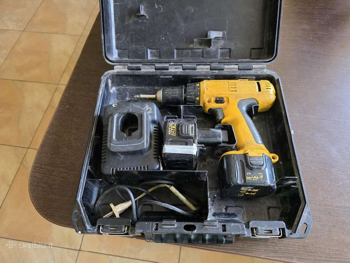 Dewalt akumuliatorinis grežtuvas / suktuvas