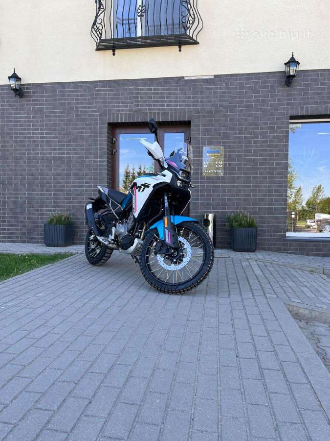 Motociklas Cfmoto 450mt enduro / adventure
