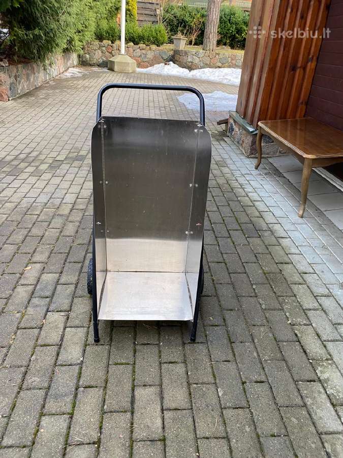 Vežimėlis-karutis malkoms vežti, itin patogus