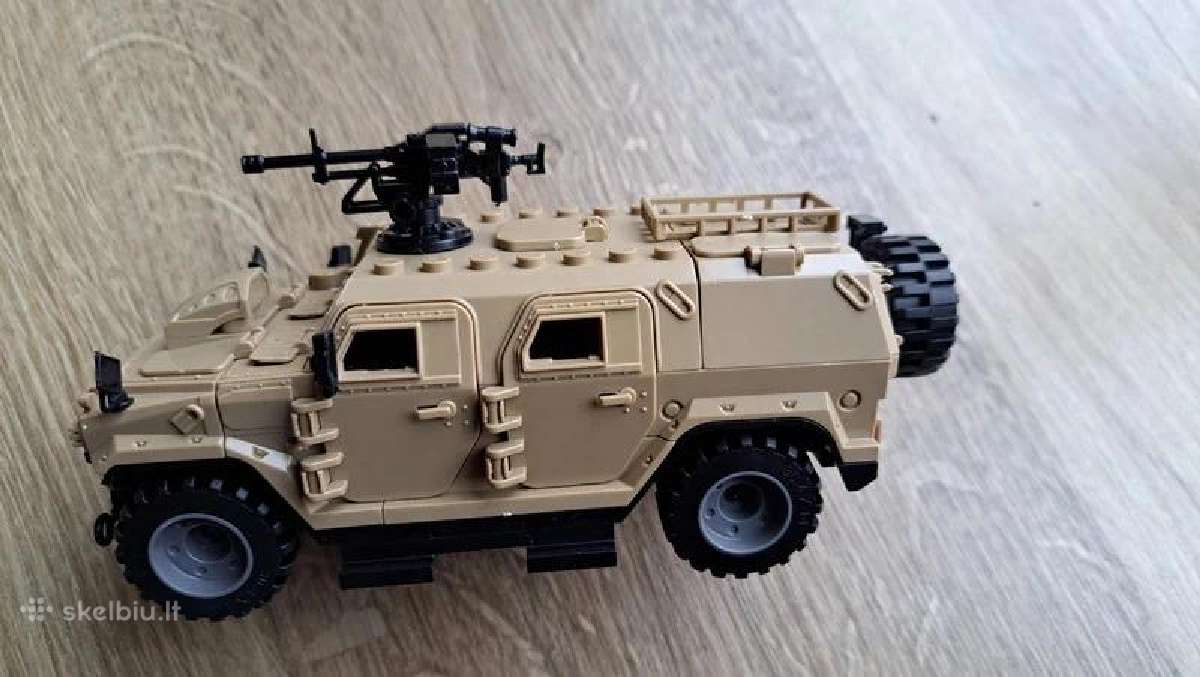 Lego Brickmanija minifigureliu analogas - nuotraukos Nr. 23