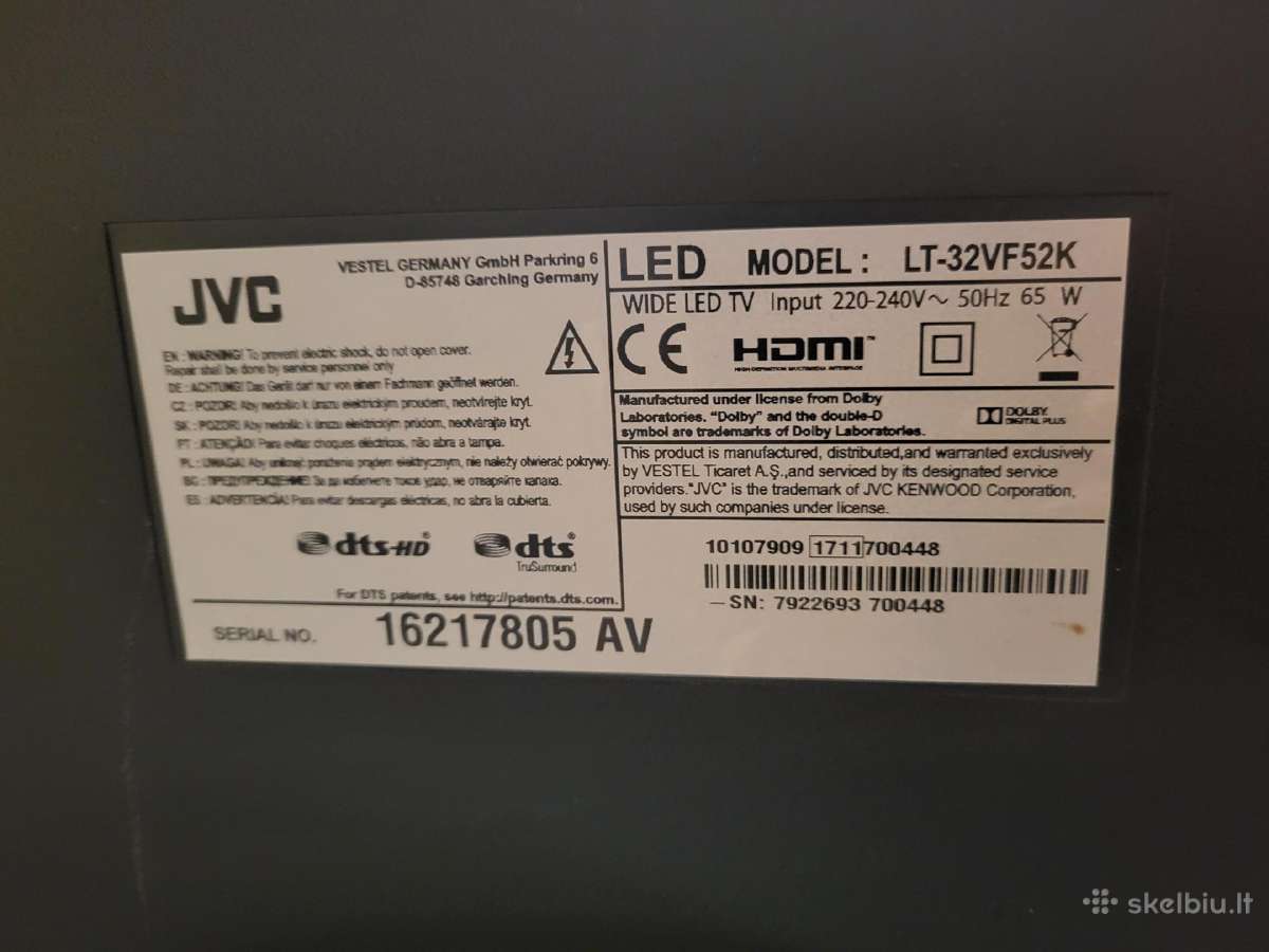 Parduodamas JVC išmanus televizorius su pulteliu