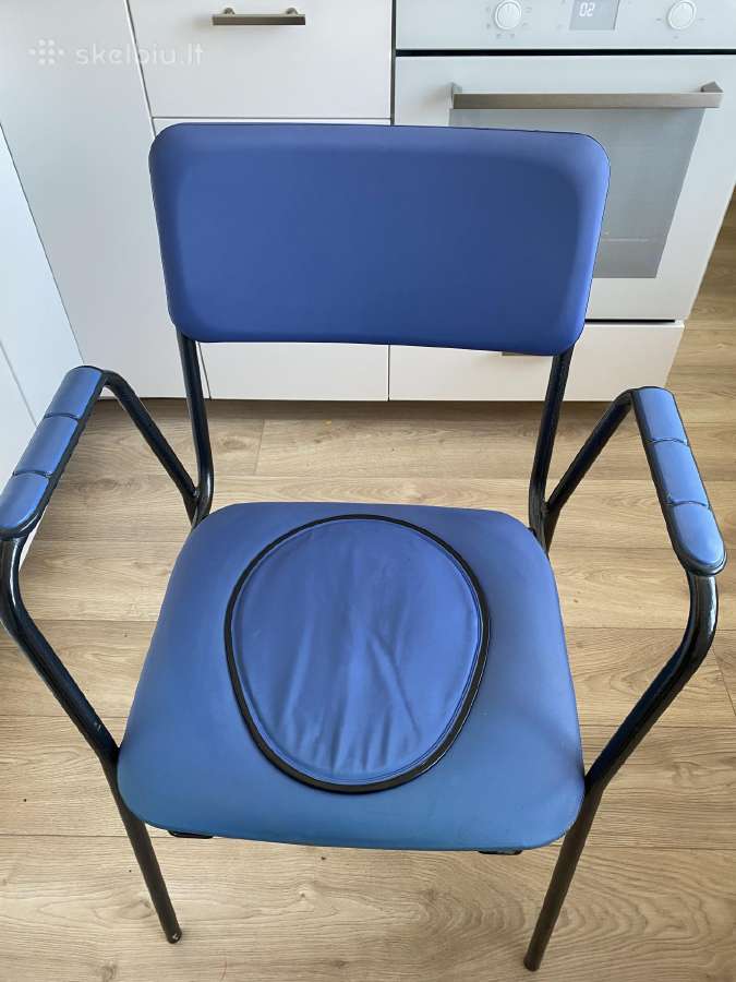 Tvirta tualeto kėdė