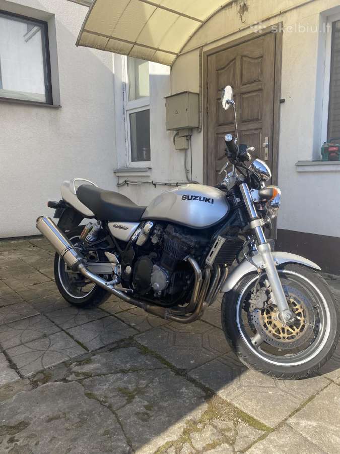 Motociklas Suzuki Inazuma 750 - nuotraukos Nr. 2