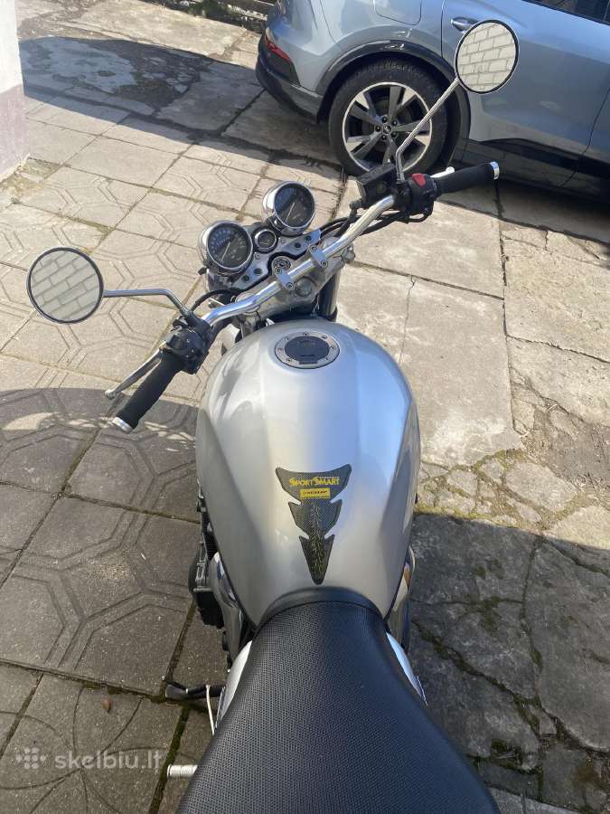 Motociklas Suzuki Inazuma 750 - nuotraukos Nr. 4