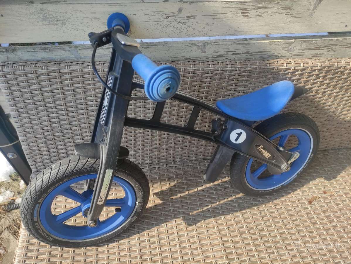 First Bike balandinis dviratukas