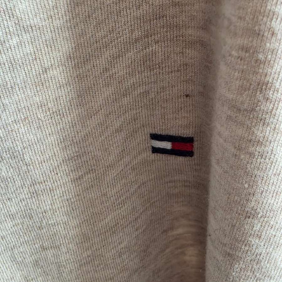 176 dydžio Tommy Hilfiger marškinėliai - nuotraukos Nr. 7