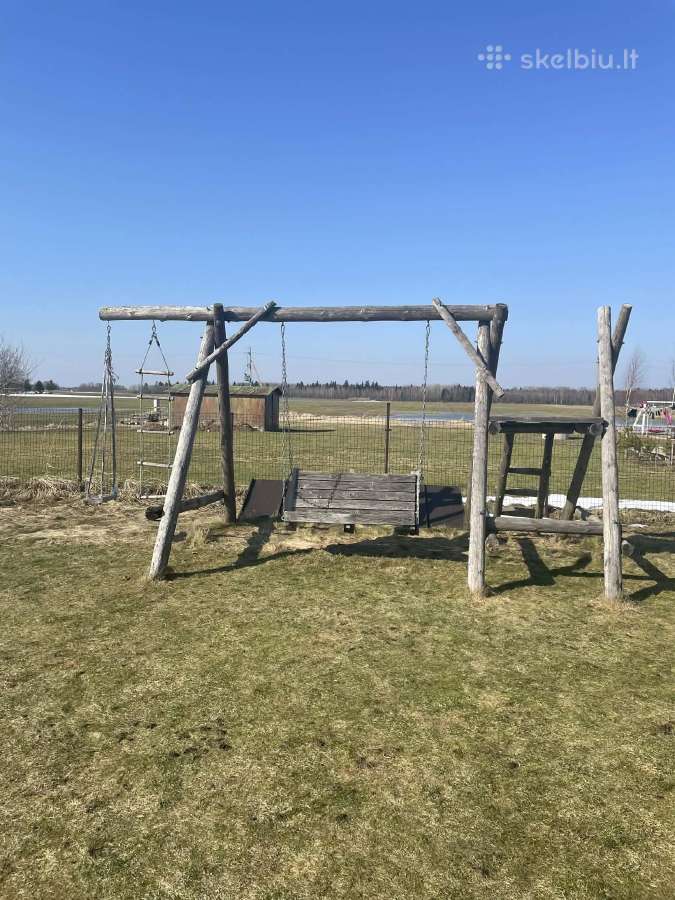 Medinės supynės